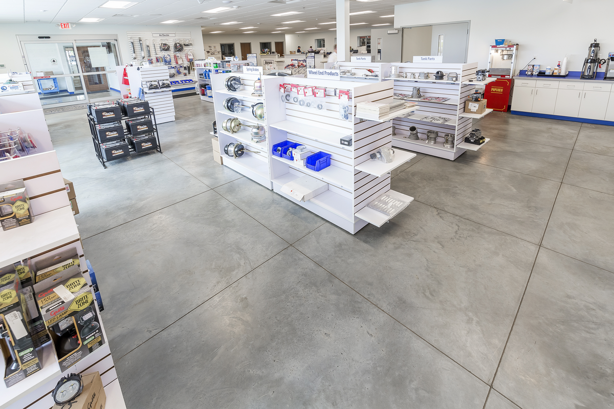 North American Trailer (Inver Grove Heights, MN) on TruckDown