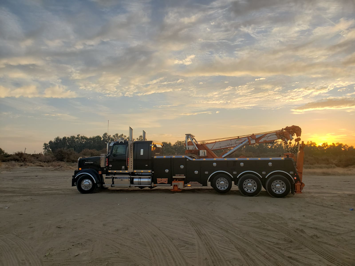 Ten West Towing / Ten West Environmental Inc. (Buttonwillow, CA) on