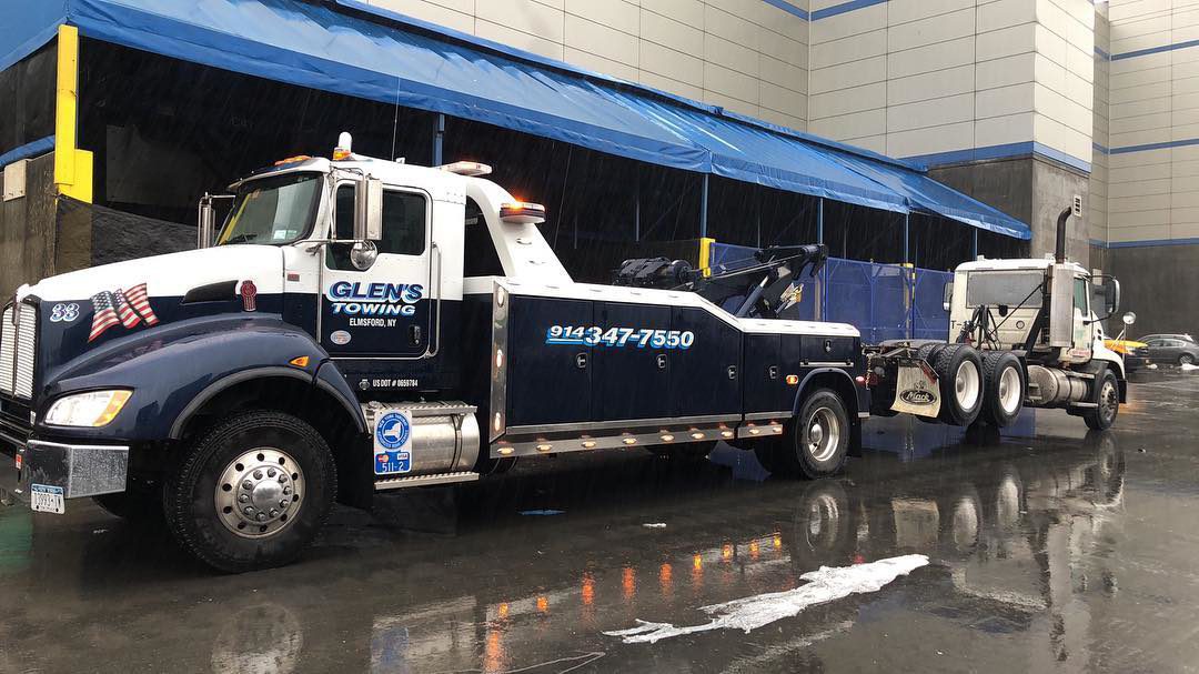 Glen's Towing Inc. (Elmsford, NY) on TruckDown